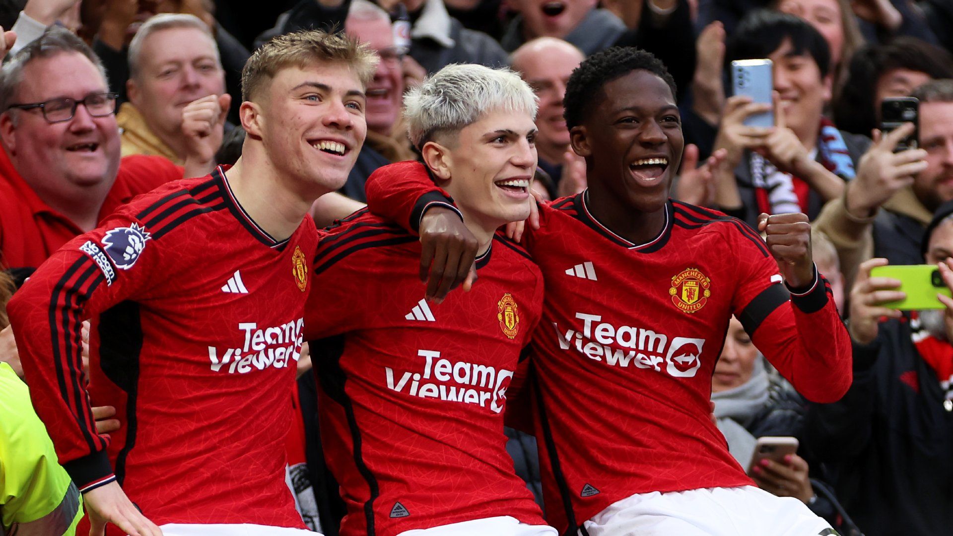 Man Utd starlet Kobbie Mainoo reveals he's learning Spanish as he explains famous celebration photo with Alejandro Garnacho & Rasmus Hojlund | Goal.com Cameroon