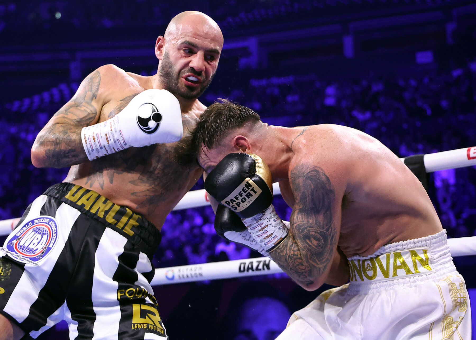 Patient Paddy Donovan Stops Lewis Ritson In Nine