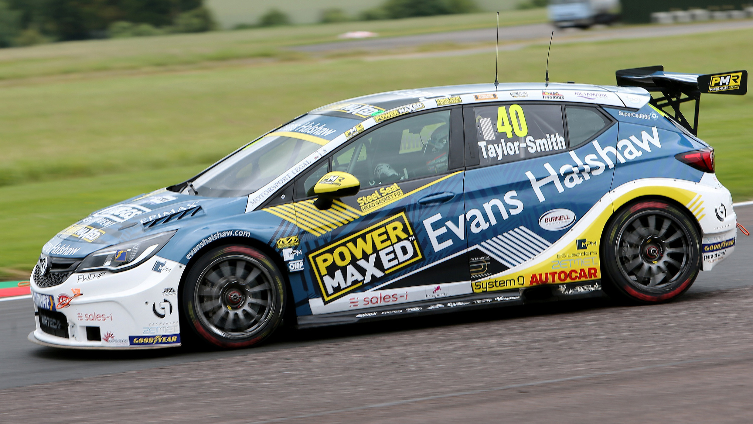 Aron Taylor-Smith shines in opening Oulton Park practice