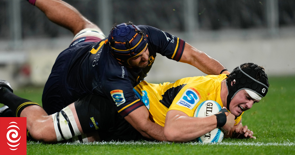Hurricanes v Highlanders: All you need to know