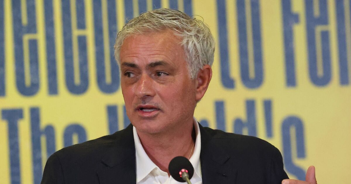 Jose Mourinho offered ex-Chelsea star job despite their ‘tough times’ after injury