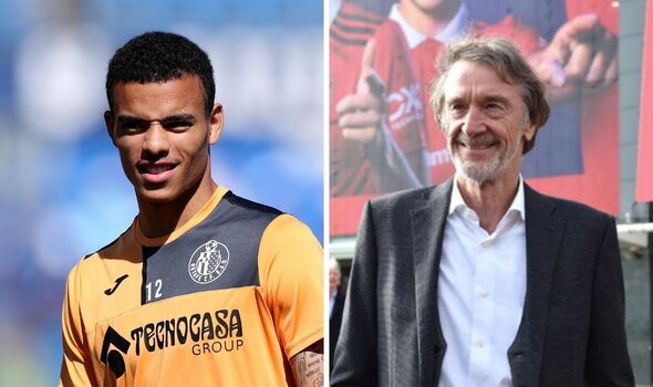 Man Utd set to smash transfer record as Mason Greenwood 'agrees permanent move'