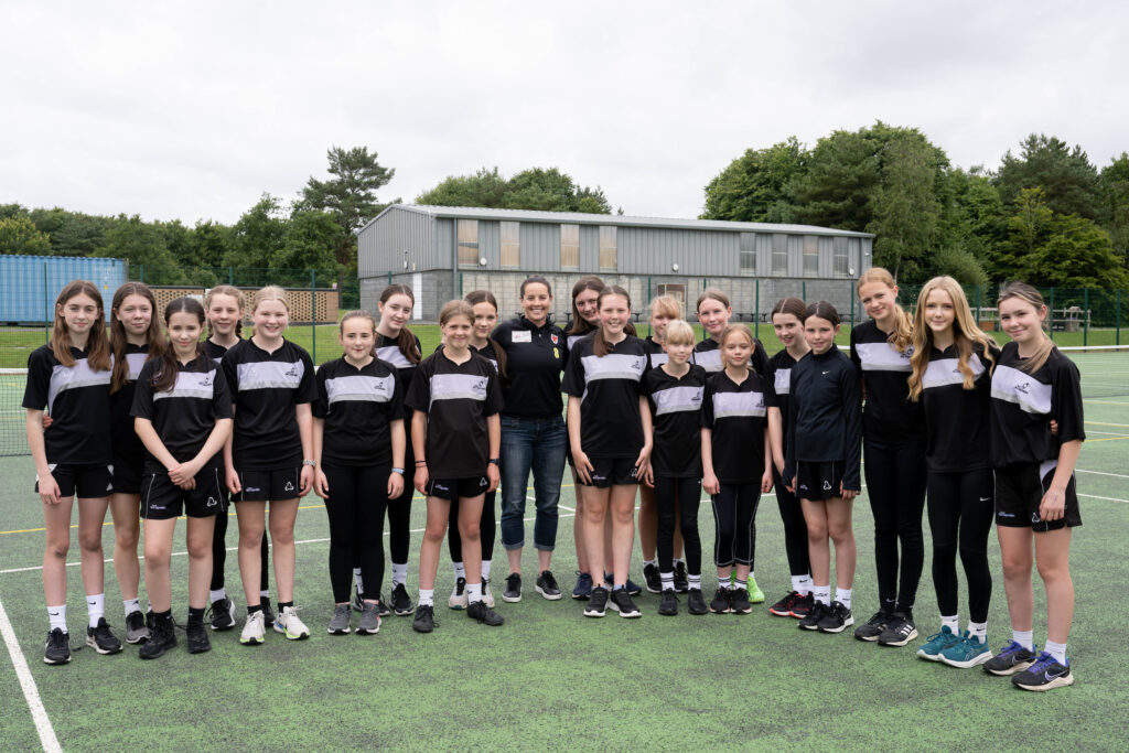 Rhian Wilkinson visits Carmarthen school ahead of EURO qualifiers – FAW