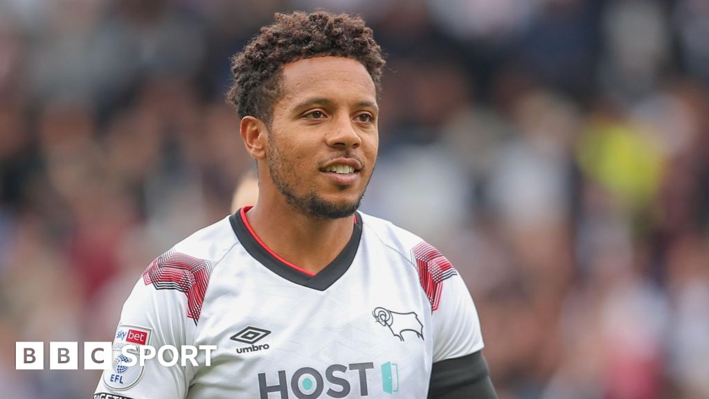 Korey Smith: Cambridge United sign former Derby County midfielder