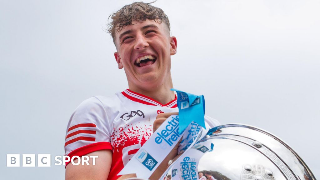 GAA All-Ireland MFC final: Derry beat Armagh to retain title