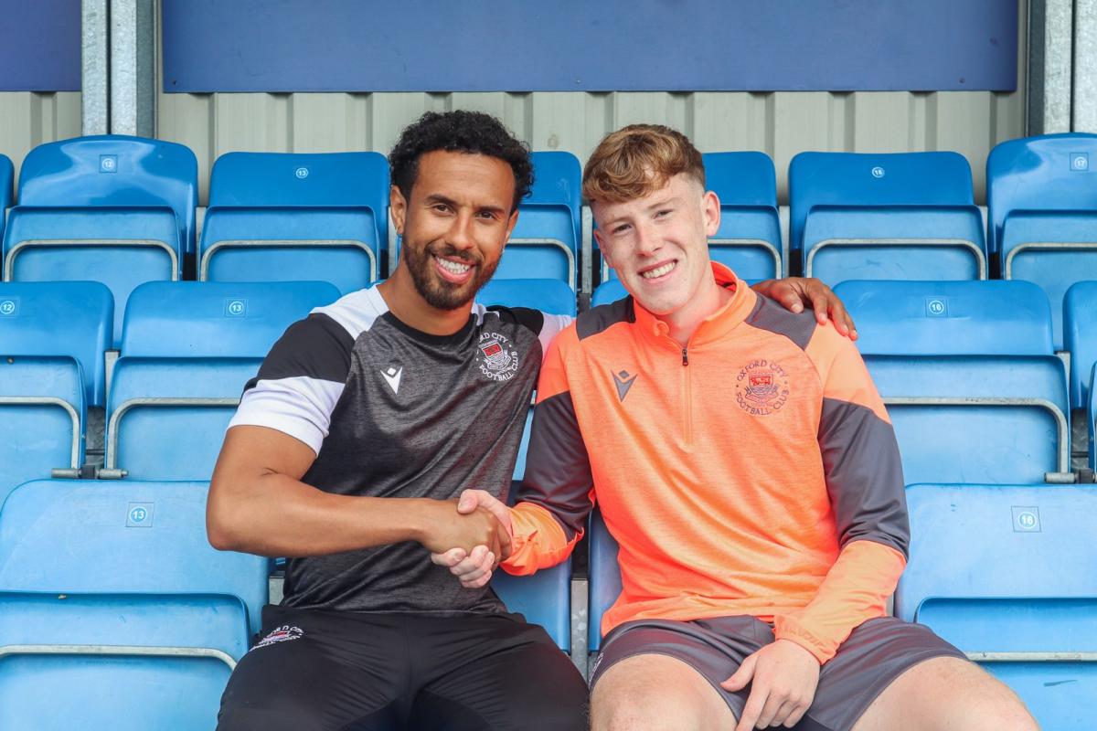 Hoops sign former Coventry City attacker after hat-trick as trialist