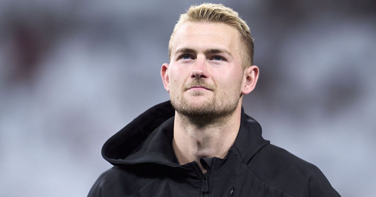 Man Utd 'submit bid for Matthijs de Ligt double deal' as defender's camp baffled