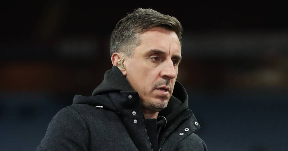 Gary Neville and Roy Keane risk humiliation with comments before Premier League season