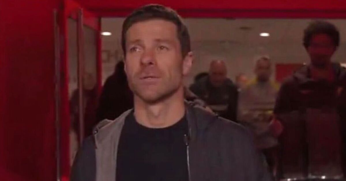 Xabi Alonso's emotional actions in Anfield tunnel spotted during special Liverpool reunion