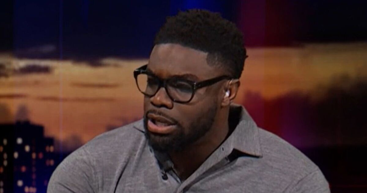 Micah Richards suffers huge wardrobe malfunction on Match of the Day